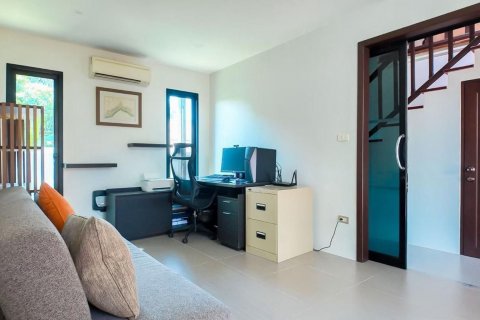 Villa in Phuket, Thailand 3 bedrooms № 140552 - photo 12