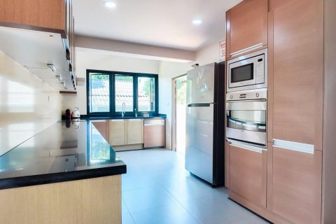 Villa in Phuket, Thailand 3 bedrooms № 140552 - photo 11