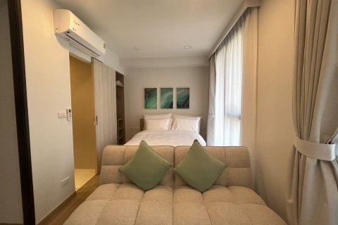 Студия в кондо в Пхукете, Таиланд № 140553 - фото 1