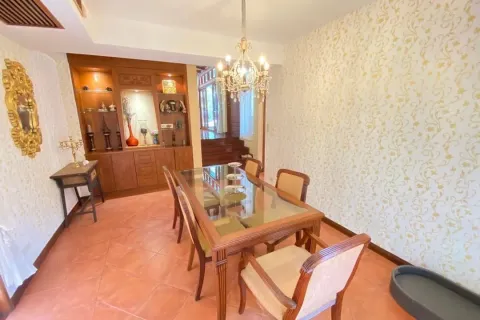 Casa de 4 dormitorios en Pattaya, Tailandia № 211336 - foto 19