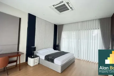 Casa de 3 dormitorios en Pattaya, Tailandia № 211331 - foto 5
