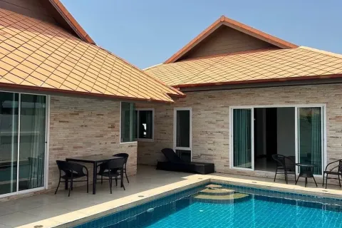 Casa de 3 dormitorios en Pattaya, Tailandia № 211335 - foto 15