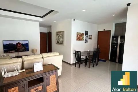 Casa de 3 dormitorios en Pattaya, Tailandia № 211335 - foto 4