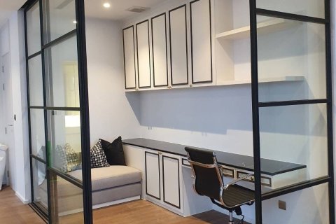 Condo in Pathum Wan, Bangkok, Thailand, 4 bedrooms  № 160840 - photo 4