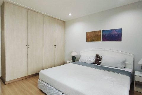 Condo in Watthana, Bangkok, Thailand, 2 bedrooms  № 160834 - photo 9