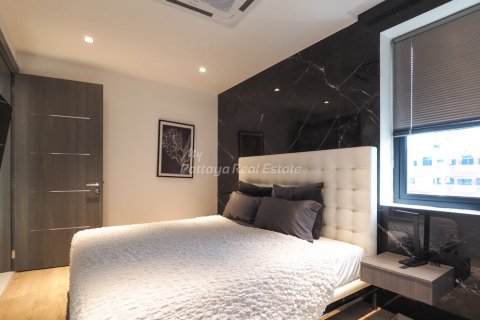 House in Bang Lamung, Thailand 4 bedrooms № 113527 - photo 27