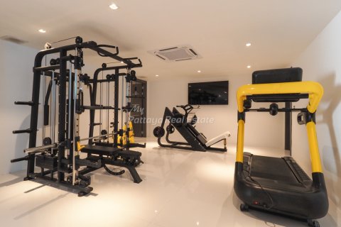 House in Bang Lamung, Thailand 4 bedrooms № 113527 - photo 6