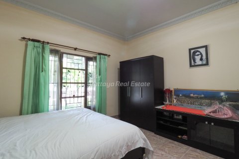 House in Bang Lamung, Thailand 3 bedrooms № 113528 - photo 6