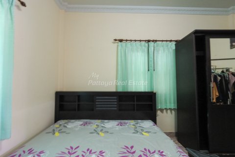 House in Bang Lamung, Thailand 3 bedrooms № 113528 - photo 9