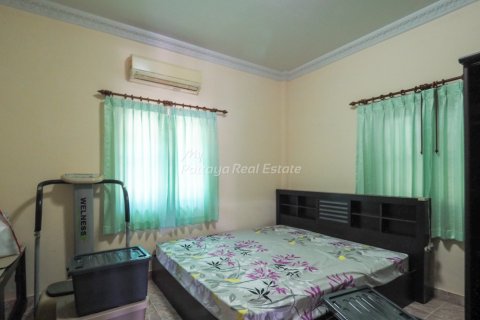 House in Bang Lamung, Thailand 3 bedrooms № 113528 - photo 8