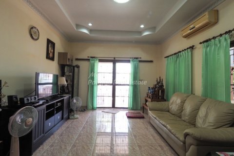 House in Bang Lamung, Thailand 3 bedrooms № 113528 - photo 13