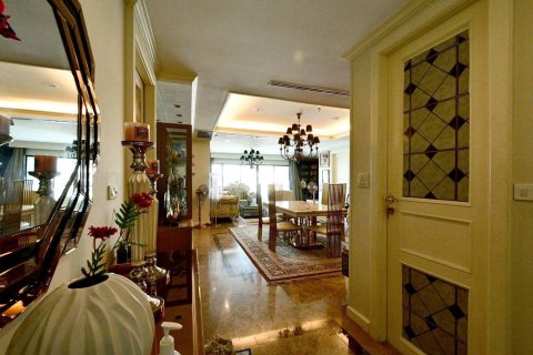 Condo in Sathon, Bangkok, Thailand, 3 bedrooms  № 147995 - photo 6