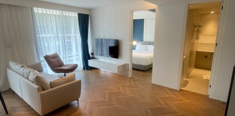 Condo in Phuket, Thailand, 2 bedrooms  № 147998