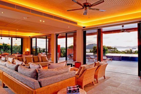 Villa in Phuket, Thailand 2 Schlafzimmer № 165075 - Foto 30
