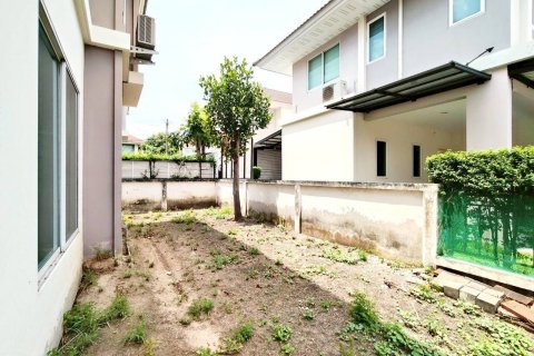 House in Rangsit, Thailand 4 bedrooms № 136053 - photo 6