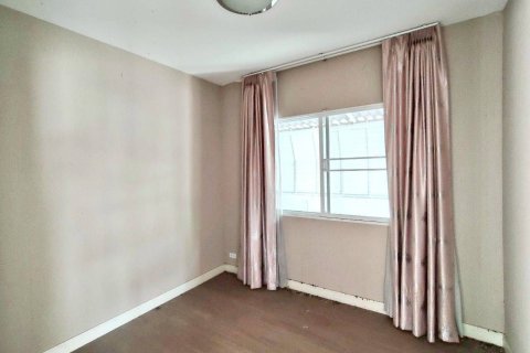 House in Rangsit, Thailand 4 bedrooms № 136053 - photo 9