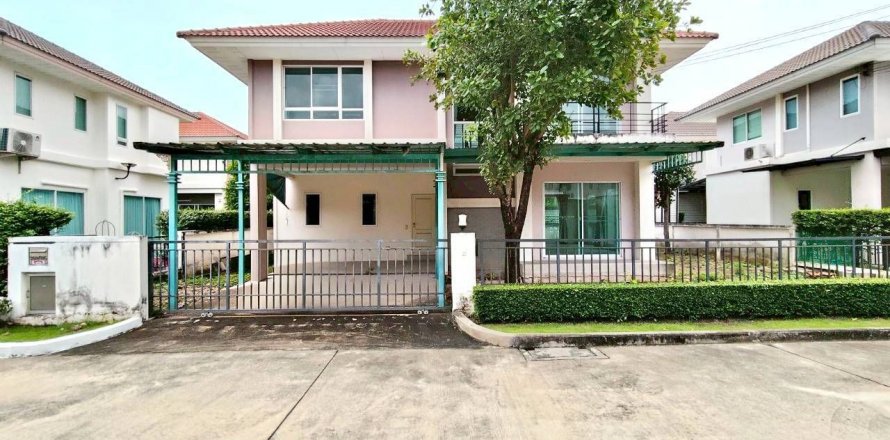 House in Rangsit, Thailand 4 bedrooms № 136053
