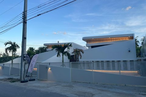 Villa in Pran Buri, Thailand 2 Schlafzimmer № 170024 - Foto 14