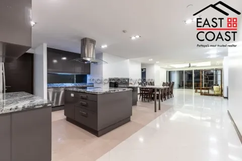 Condominio de 3 dormitorios en Jomtien Beach, Pattaya, Tailandia № 212933 - foto 5