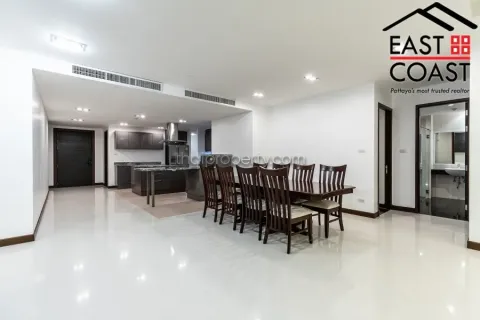 Condominio de 3 dormitorios en Jomtien Beach, Pattaya, Tailandia № 212933 - foto 10