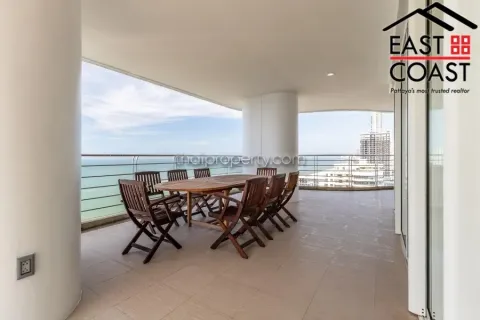 Condominio de 3 dormitorios en Jomtien Beach, Pattaya, Tailandia № 212933 - foto 3