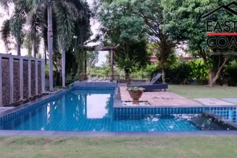 Casa de 3 dormitorios en Pattaya, Tailandia № 212930 - foto 4