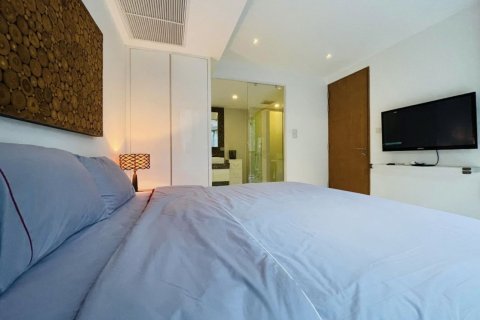 Condo in Pattaya, Thailand, 2 bedrooms  № 157216 - photo 12