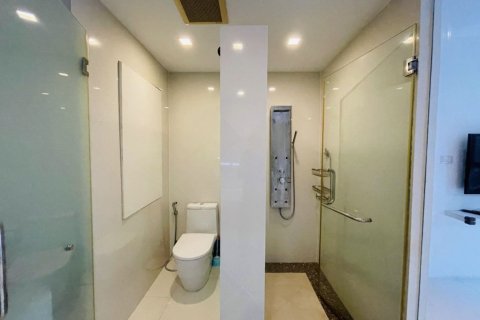 Condo in Pattaya, Thailand, 2 bedrooms  № 157216 - photo 10