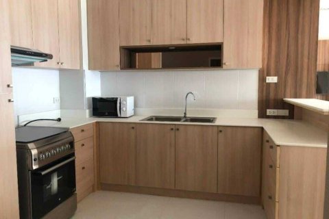 Condo in Khlong San, Bangkok, Thailand, 2 bedrooms № 157215 - photo 8