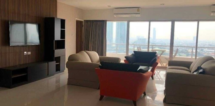 Condo in Khlong San, Bangkok, Thailand, 2 bedrooms № 157215