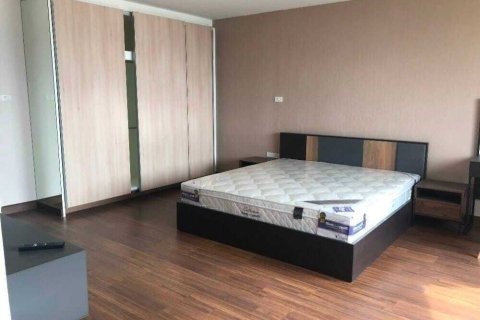 Condo in Khlong San, Bangkok, Thailand, 2 bedrooms № 157215 - photo 6