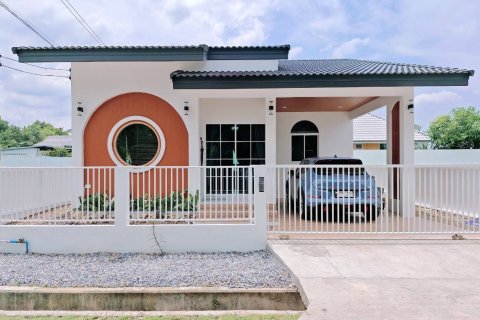 House in San Sai, Thailand 2 bedrooms № 157214