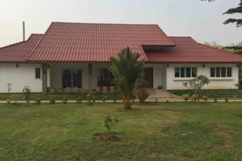 House in Nakhon Ratchasima, Thailand 5 bedrooms № 157217