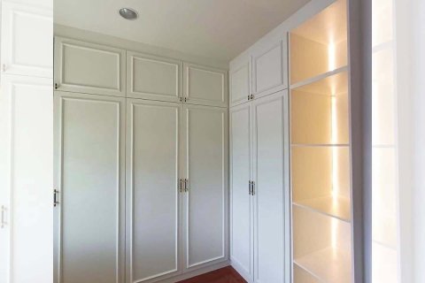 Townhouse in Khlong Toei, Bangkok, Thailand 3 bedrooms № 157213 - photo 7