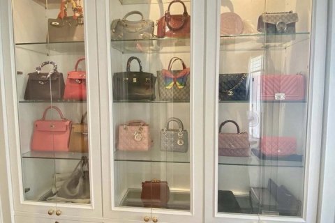 Townhouse in Khlong Toei, Bangkok, Thailand 3 bedrooms № 157213 - photo 11