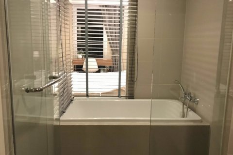 Condo à Bangkok, Thaïlande, 1 chambre  № 176658 - photo 7