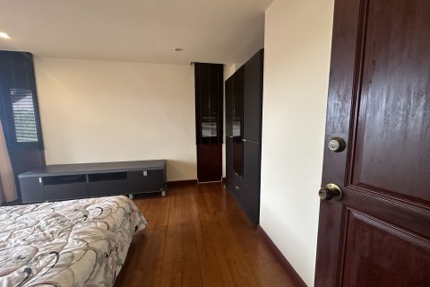 House in Phuket, Thailand 5 bedrooms № 173669 - photo 28