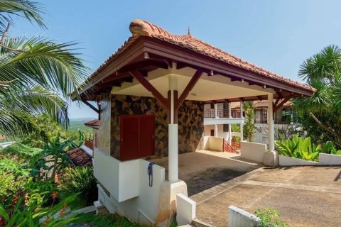 House in Phuket, Thailand 5 bedrooms № 173669 - photo 8
