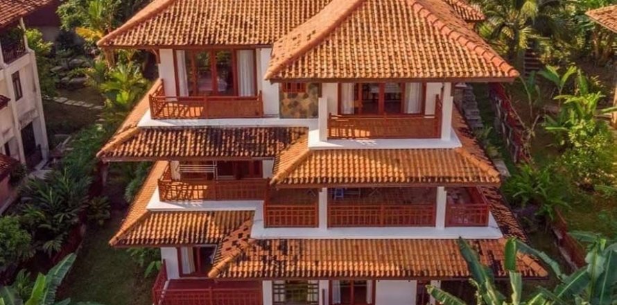 House in Phuket, Thailand 5 bedrooms № 173669