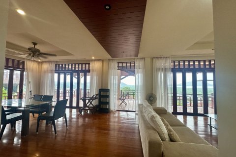 House in Phuket, Thailand 5 bedrooms № 173669 - photo 13