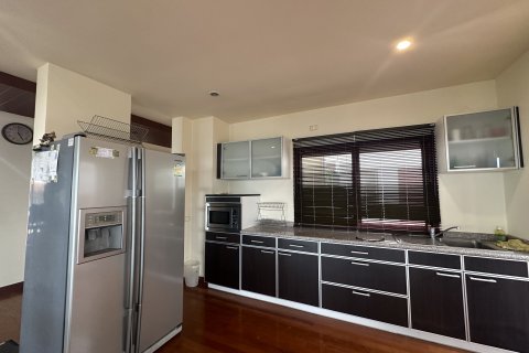 House in Phuket, Thailand 5 bedrooms № 173669 - photo 7