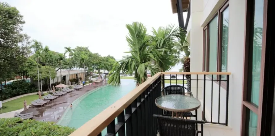 Кондоминиум с 2 спальнями в Хуа Хине, Таиланд № 159359