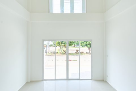 Townhouse in San Sai, Thailand 2 bedrooms № 159364 - photo 7