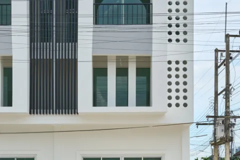 Townhouse in San Sai, Thailand 2 bedrooms № 159364