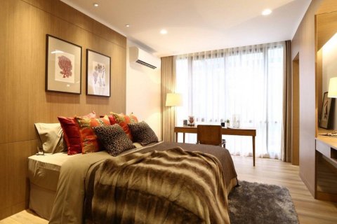 Condo in Bangkok, Thailand, 3 bedrooms  № 181024 - photo 6