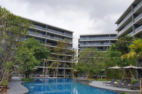 Condo in Bangkok, Thailand, 3 bedrooms  № 181024 - photo 16