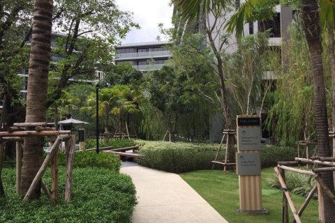 Condo in Bangkok, Thailand, 3 bedrooms  № 181024 - photo 11