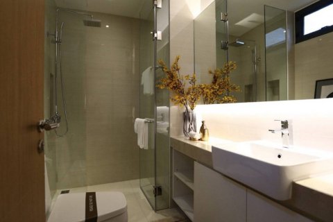 Condo in Bangkok, Thailand, 3 bedrooms  № 181024 - photo 7