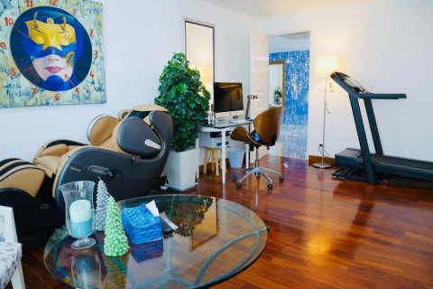 Condo à Bangkok, Thaïlande, 3 chambres  № 181027 - photo 18