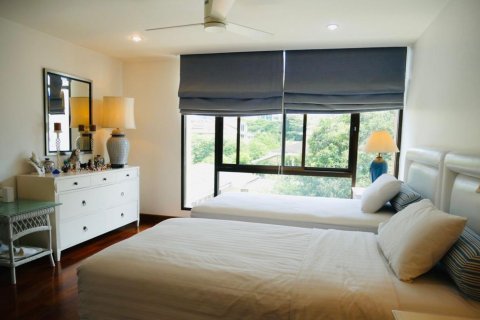 Condo à Bangkok, Thaïlande, 3 chambres  № 181027 - photo 12